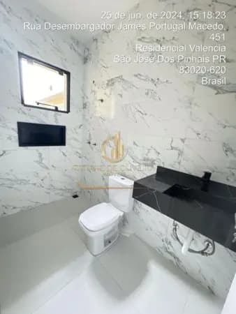 Apartamento à venda no bairro Bom Jesus em São José dos Pinhais/PR