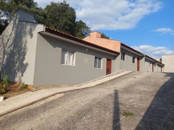 Casa à venda no bairro Del Rey em São José dos Pinhais/PR