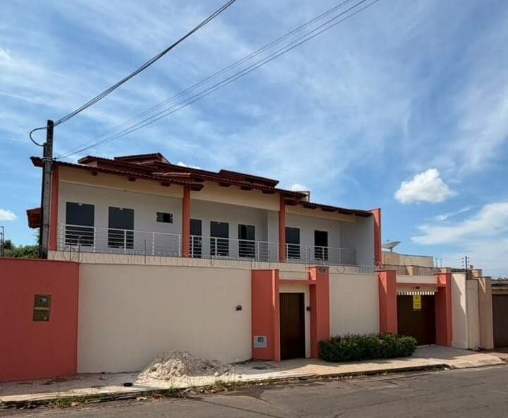 Sobrado em Araguaína - NOROESTE