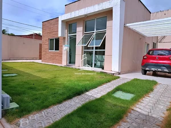 🏡 CS2267-Casa Mobiliada com 2 Quartos e Terreno de 380m² à Venda na Sabiaguaba | R$ 395 Mil