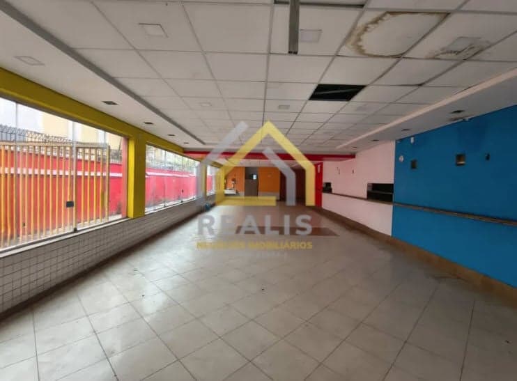 Loja Ponto Comercial 450m² com estacionamento em Santo Amaro São Paulo SP