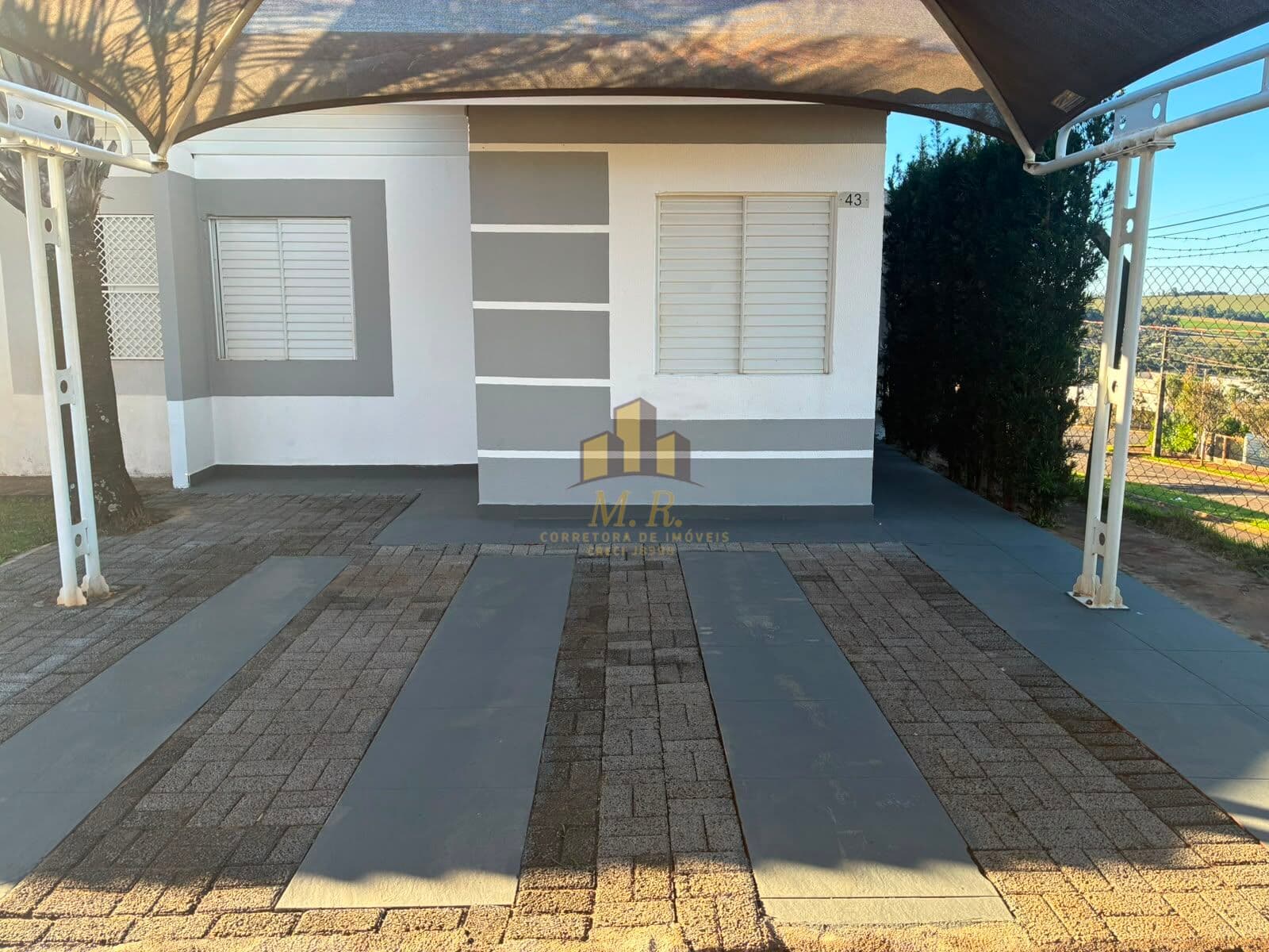 Casa de Condomínio em Londrina - Heimtal