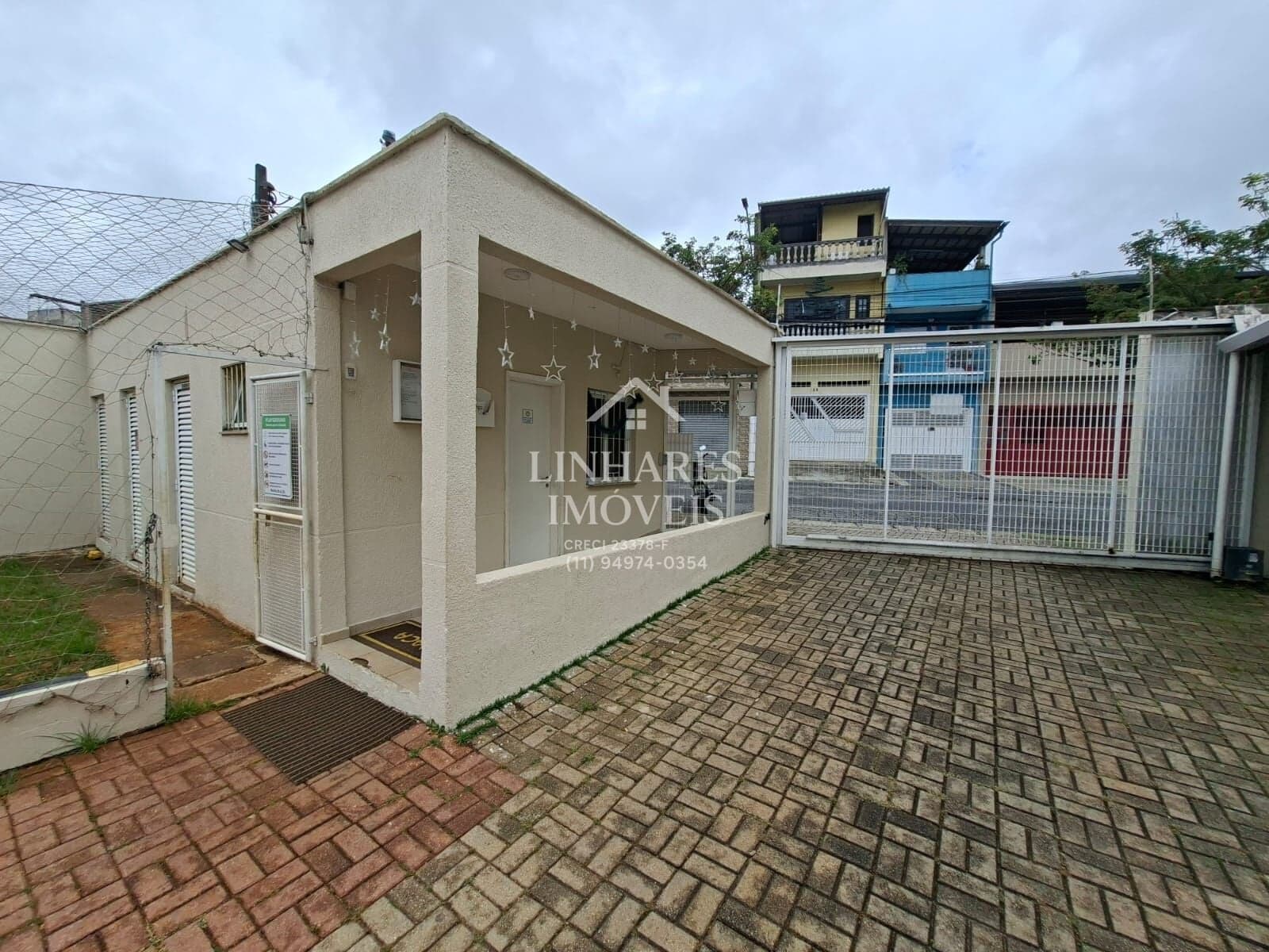Casa Padrão no Parque Maria Helena - São Paulo - SP