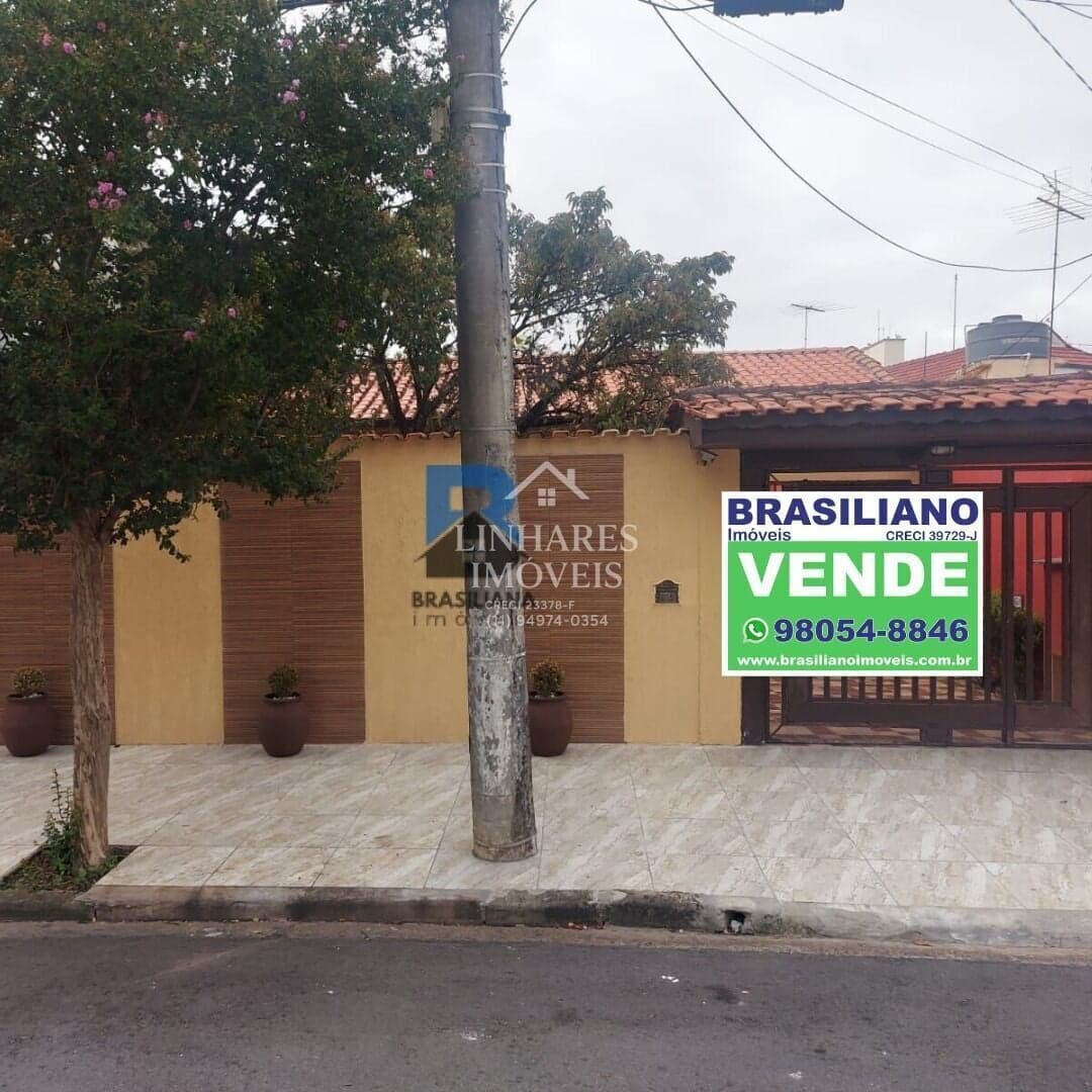 Casa no Jardim Jussara.