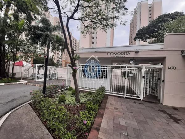 Apartamento na Vila das Belezas - São Paulo - SP.