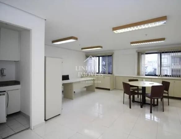 Sala comercial em edifício na Vila Mariana - São Paulo - SP