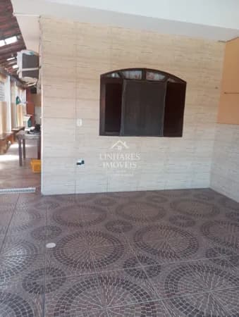 Casa na Balneário Tupy - Itanhaém - SP.