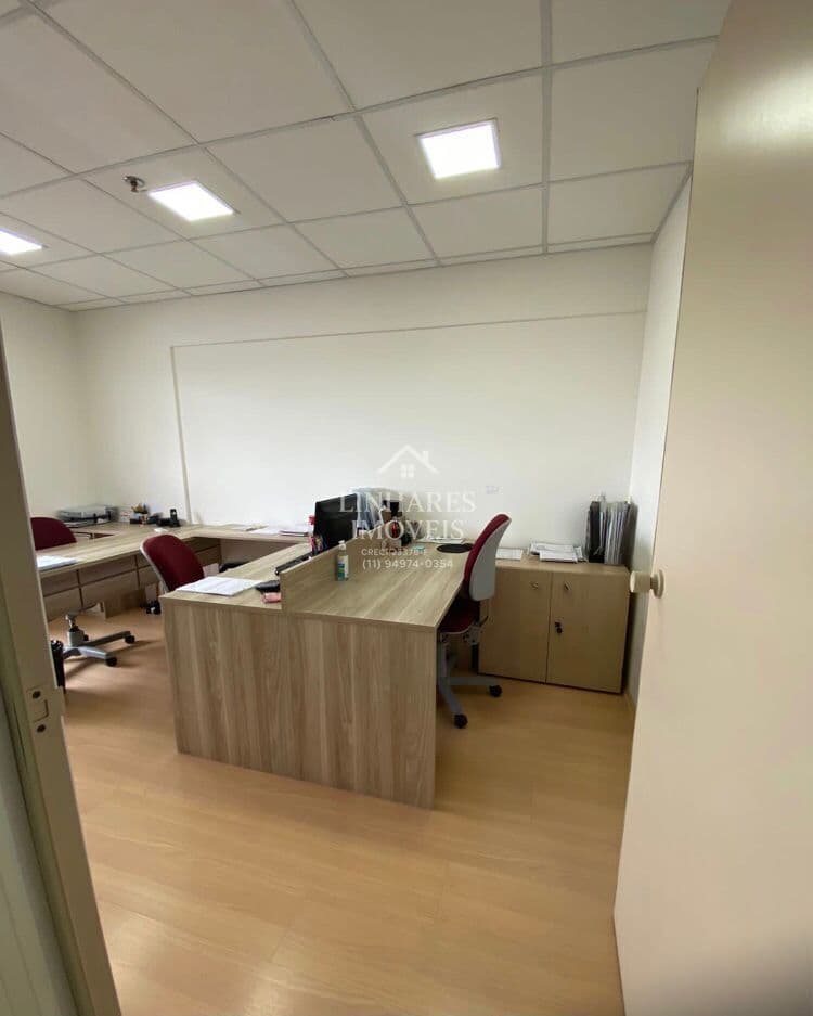 Sala Comercial Mobiliada em Santo Amaro.
