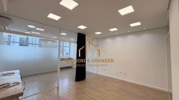 SALA COMERCIAL À VENDA NO PARQUE MONTE LIBANO EM MOGI DAS CRUZES/SP.