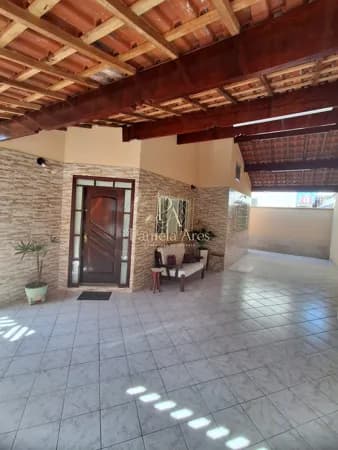 🏡 Casa para Locação – Canto do Forte | Praia Grande/SP