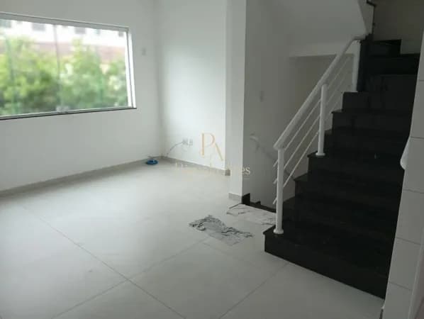 🏡 Casa em Condomínio à Venda | Campo Grande – Santos/SP