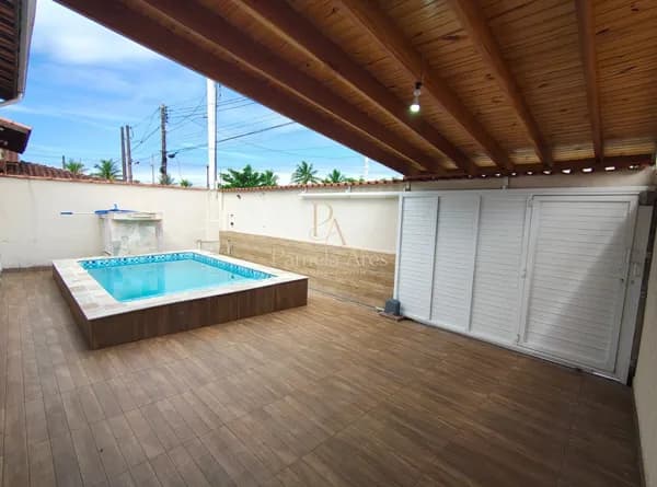 Casa à venda no Jardim Imperador, 4 dormitórios - 50 metros da praia 🌊