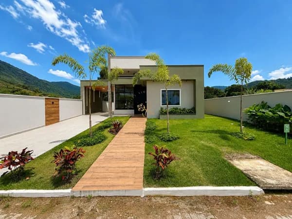 Casa Linear em Itaupuaçu, Maricá/RJ