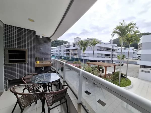 Apartamento á venda em condomínio club nos Ingleses Norte-Florianópolis /SC