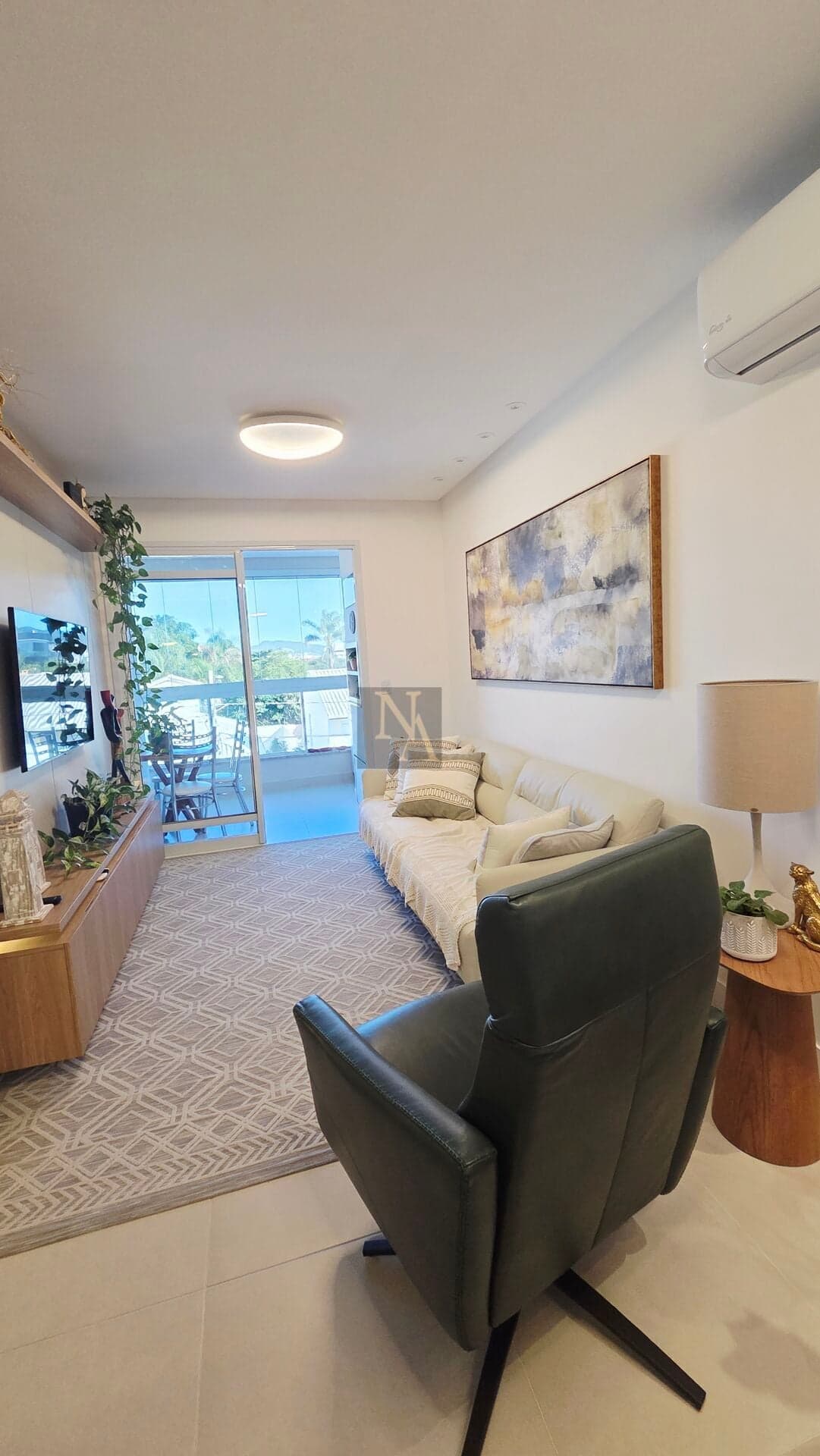 Apartamento à Venda em Ingleses Norte, Florianópolis-SC