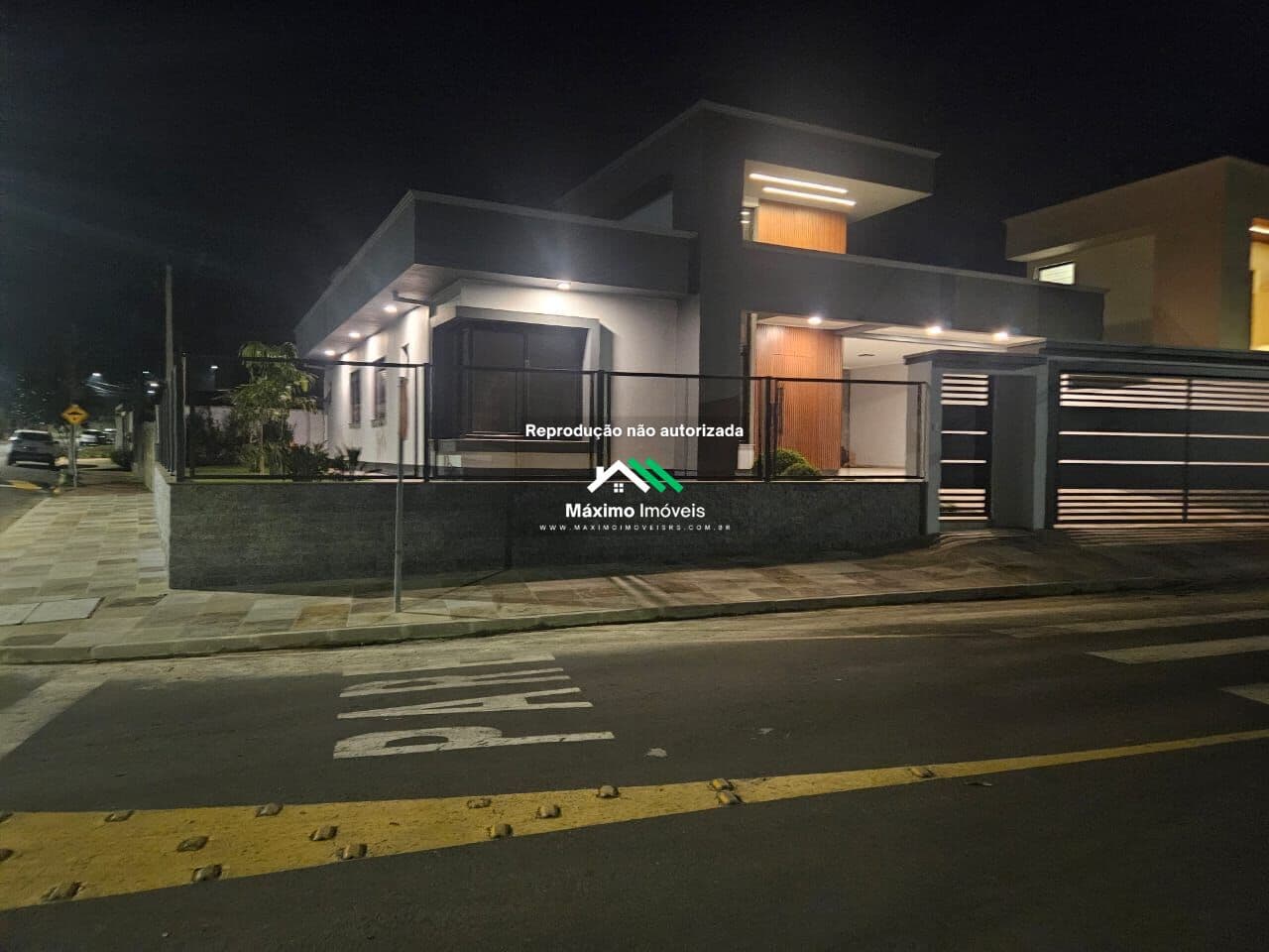 Casa com 3 dormitórios no Bom Pastor