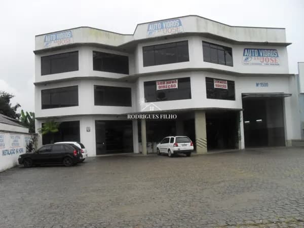 Predio Comercial em Sao Jose dos Pinhais