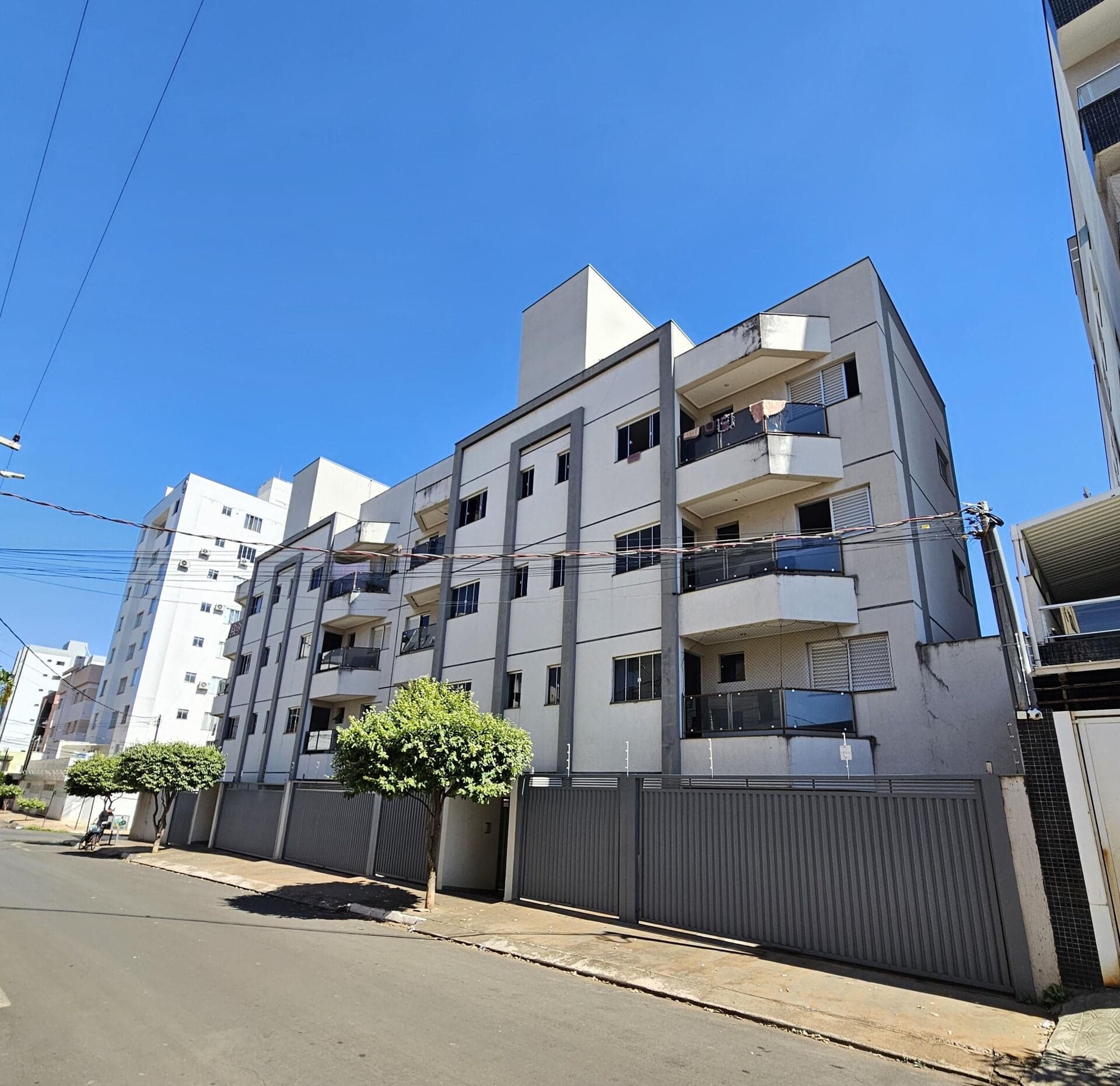 Apartamento para alugar no Bairro Caiçaras, Patos de Minas/MG