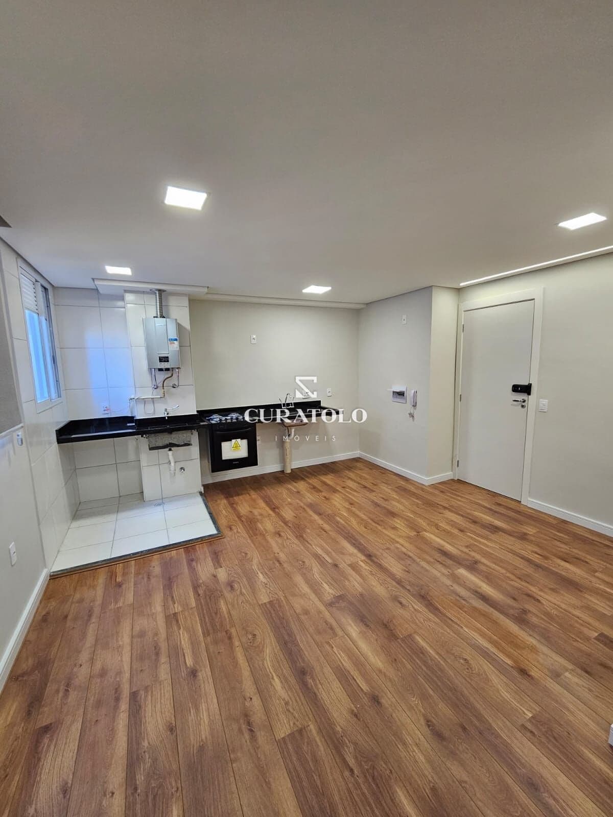 Apartamento à venda com 37 m², 1 quarto no Jardim em Santo André.