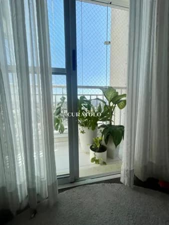 Apartamento à venda com 64 m², 2 quartos, varanda e 2 vagas, Vila Guilherme, São Paulo.