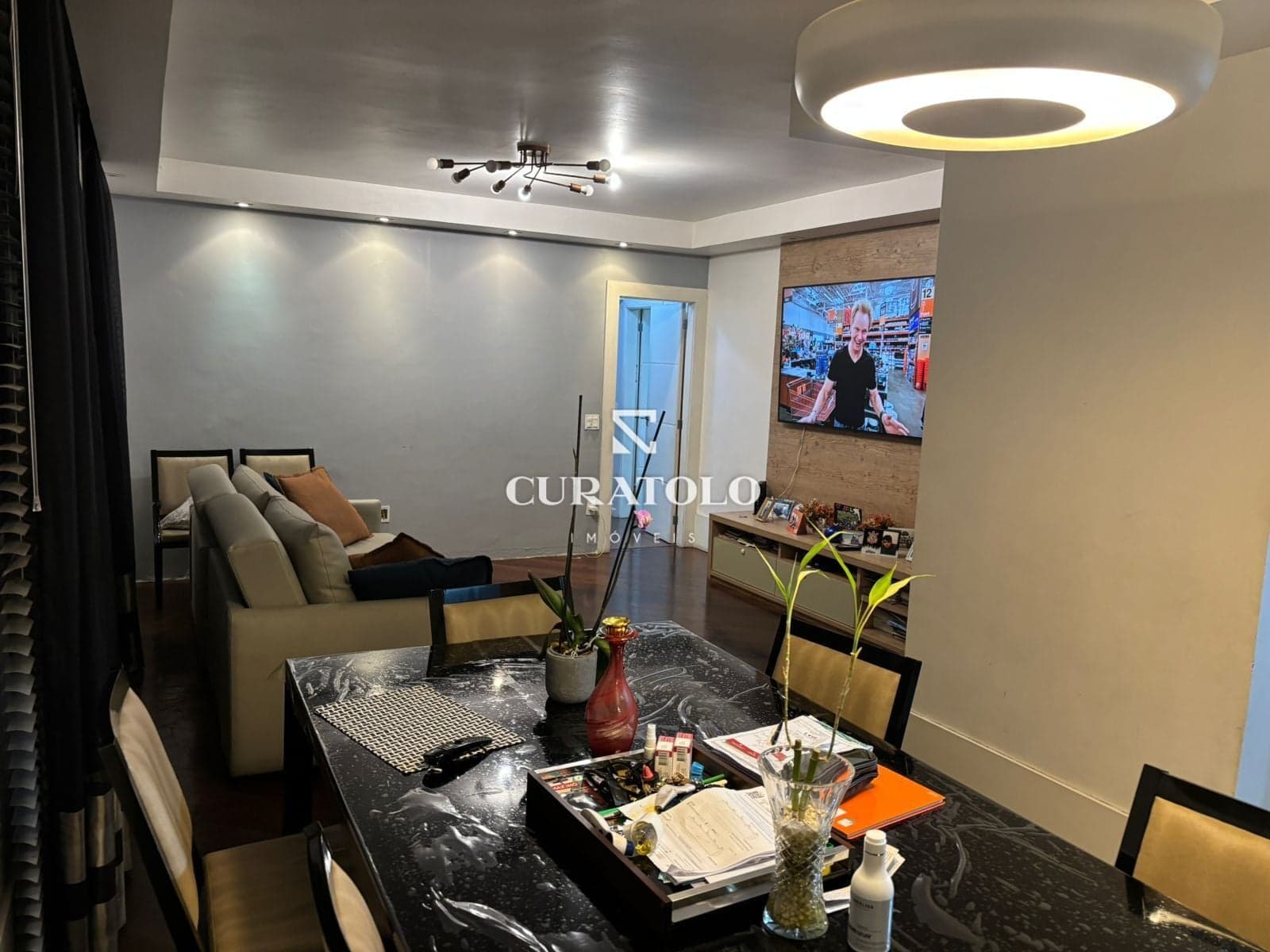 Apartamento à venda com 111 m², 3 quartos, vaga e varanda, Santa Paula, São Caetano do Sul.