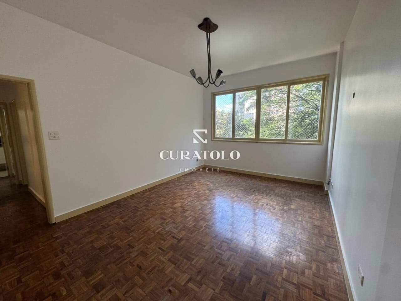 Apartamento à venda com 82 m², 2 quartos no Jardim Paulista, São Paulo.