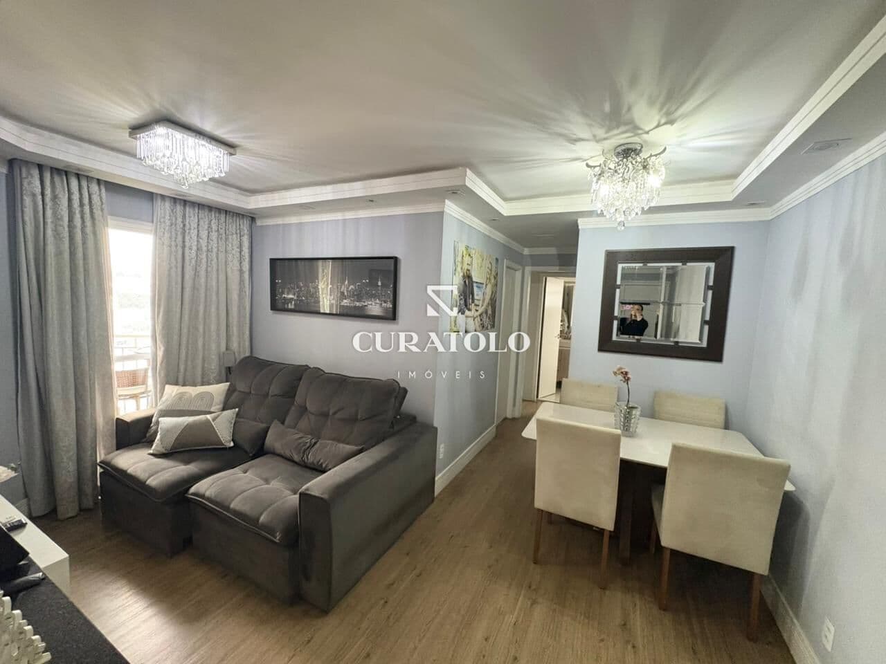 Apartamento à venda de 2 quartos sendo 1 suíte, na Vila Prudente, São Paulo.