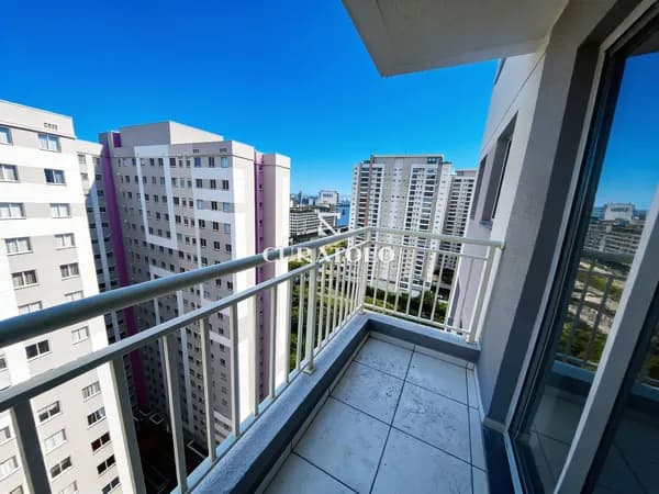 Apartamento à venda com 42 m², 2 quartos, varanda e vaga, Jardim, Santo André.