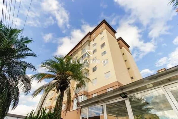 Apartamento à venda com 78 m², 3 quartos, varanda e 2 vagas, Vila Carrão, São Paulo.
