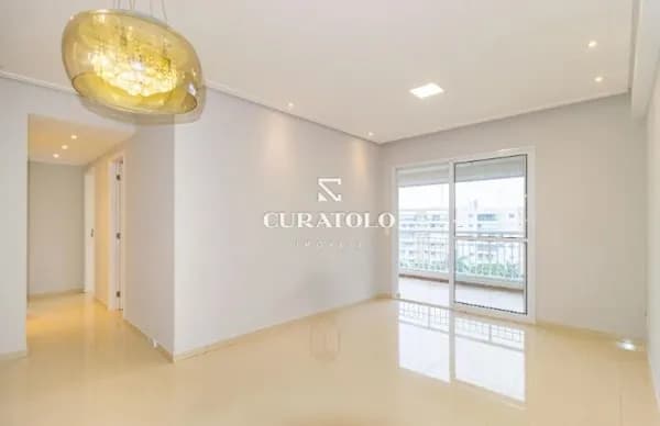 Apartamento à venda com 88 m², 3 quartos, varanda gourmet e vaga, Mooca, São Paulo.