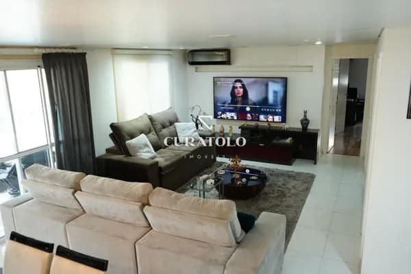 Apartamento à venda com 158 m², 3 quartos, varanda gourmet e 2 vagas no Tatuapé, São Paulo.