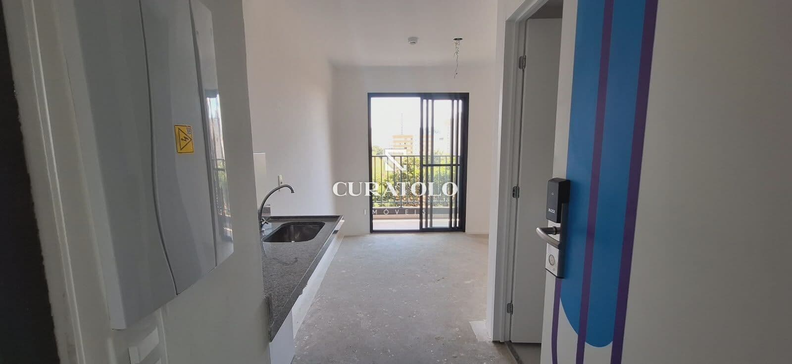 Studio à venda com 20 m², 1 quarto e varanda na Vila Clementino, São Paulo.