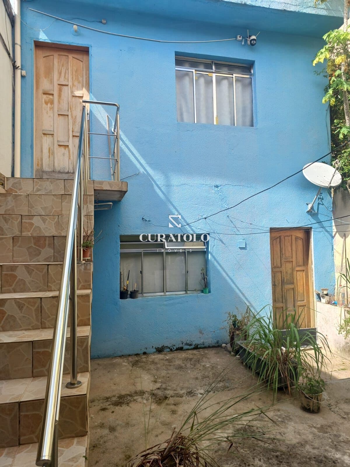 Casa/sobrado à venda com 385m², 2 quartos e quintal, Cerâmica, São Caetano do Sul.