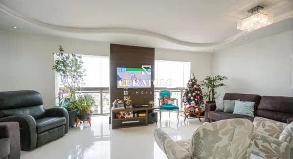 Apartamento à venda com 168 m², 4 quartos, varanda gourmet, 3 vagas na Mooca, São Paulo.