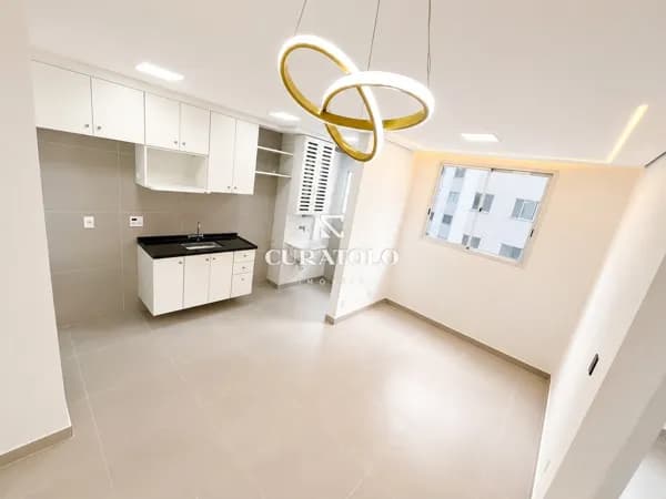 Apartamento à venda com 37 m², 2 quartos, Jardim, Santo André.