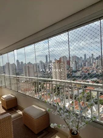 Apartamento à venda com 97 m², Porteira fechada, 3 quartos, varanda gourmet e 2 vagas, na Mooca, São Paulo.