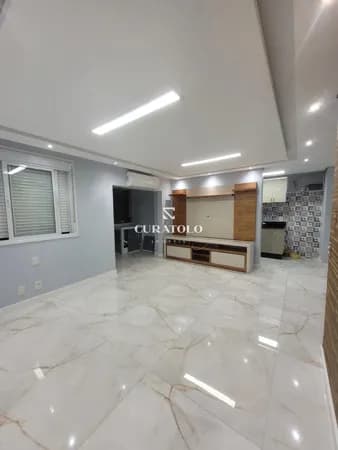 Apartamento à venda com 68 m², 3 quartos sendo 1 suíte no bairro da Mooca, São Paulo.