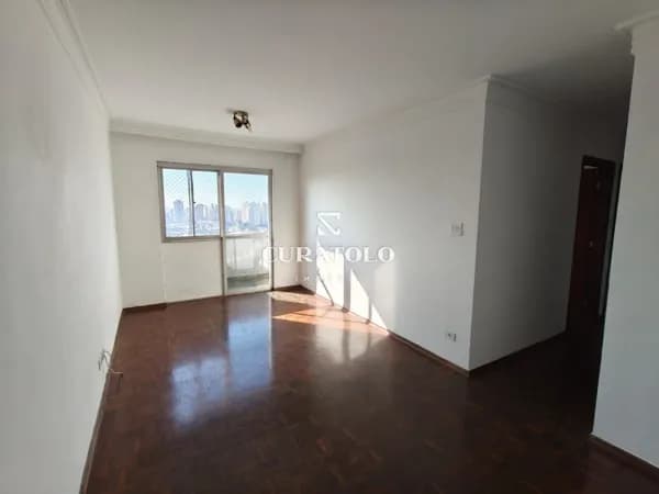 Apartamento à venda de 3 quartos sendo 3 suítes com 1 vaga, no bairro Osvaldo Cruz, em São Caetano do Sul.