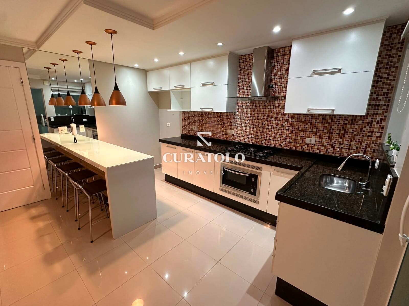 Casa/sobrado em condomínio à venda com 62 m², 2 quartos e 2 vagas, Vila Prudente, São Paulo.