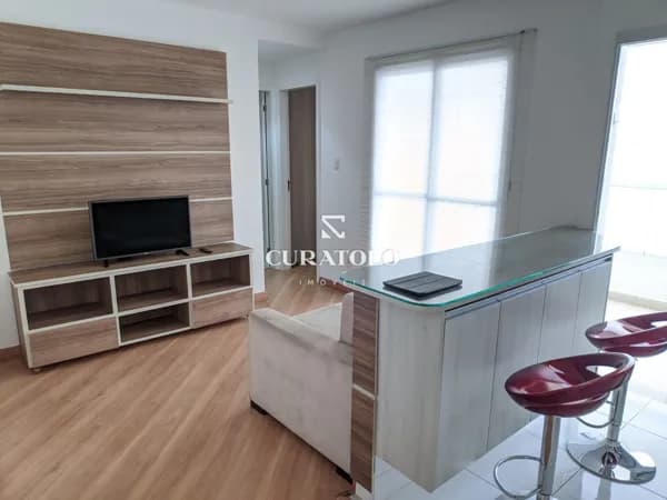 Apartamento à venda com 38 m², 1 quarto, varanda e vaga, Bela Vista, São Paulo.
