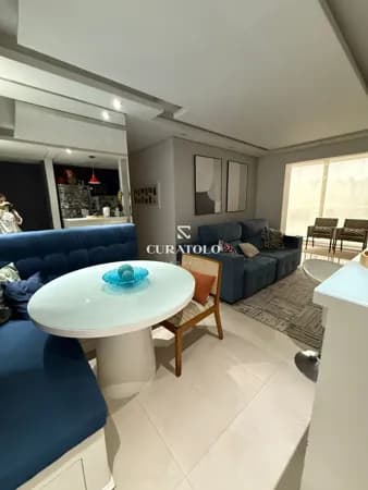 Apartamento à venda com 68 m², 2 quartos, vaga e varanda no Ipiranga, São Paulo.