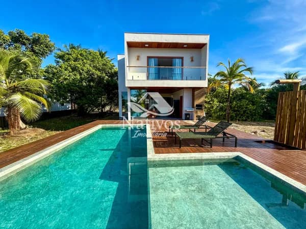 Casa de Alto Padrão na Ponta do Mutá — Exclusividade, Sofisticação e Vista Permanente para o Oceano