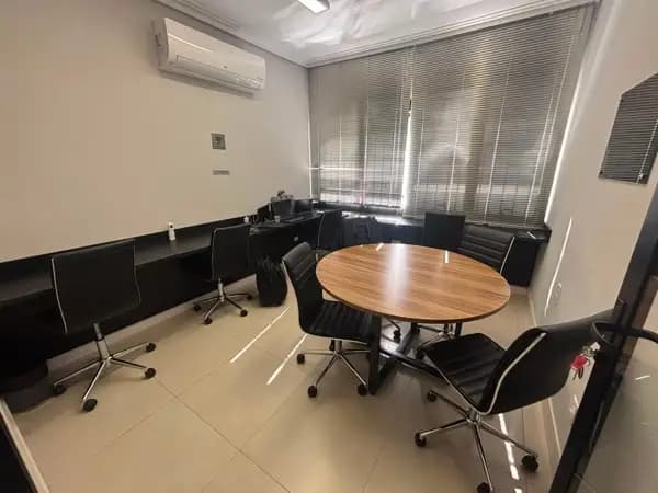 Casa Comercial com Estrutura de Coworking á venda - Anhangabaú - Jundiaí SP