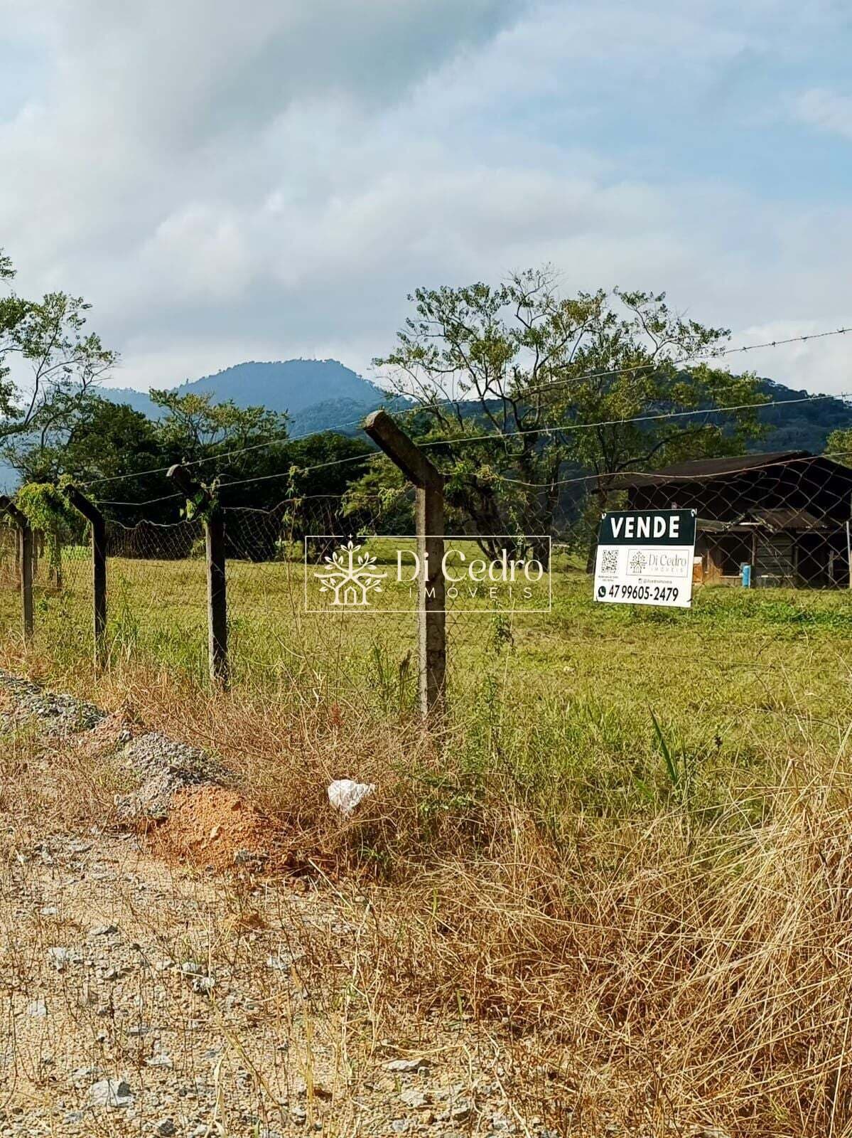 ✨ Amplo Terreno em ótima Localização – Espaço para Realizar seus Projetos!