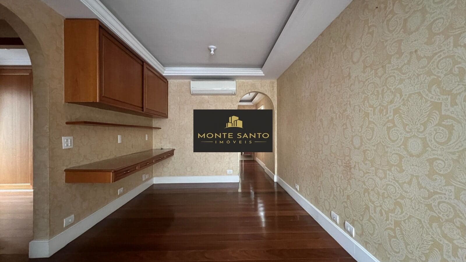 Apartamento em Higienópolis com 60m², 2 quartos e 1 vaga ao lado da Praça Buenos Aires