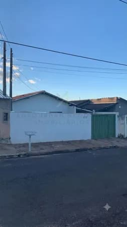 Casa em Botucatu - Jardim Peabiru