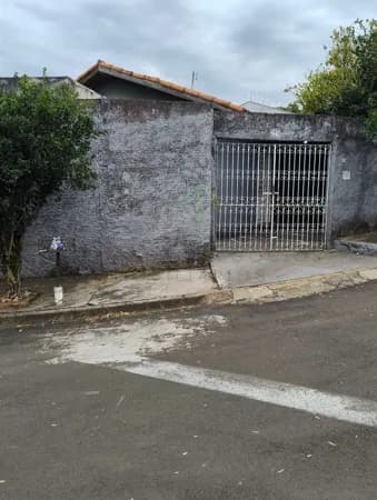 Casa à Venda no Jardim Chácara dos Pinheiros – Botucatu/SP