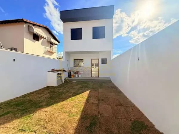 Sobrado Moderno à Venda na Vila Suíssa | Cezar de Souza – Mogi das Cruzes