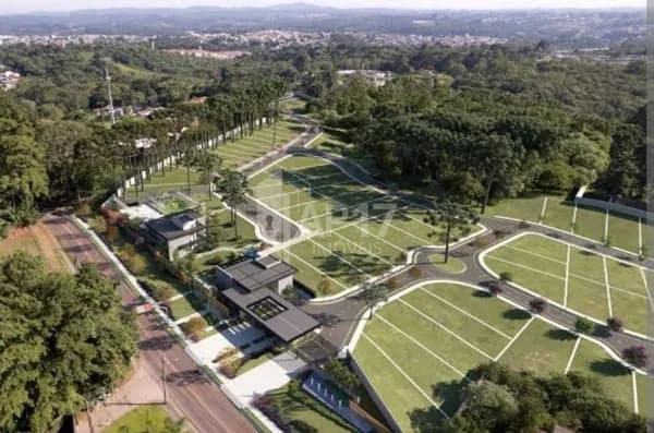 Lote/Terreno em Curitiba - Santa Cândida