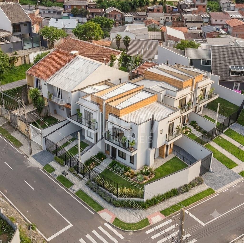 Sobrado em Curitiba - Atuba